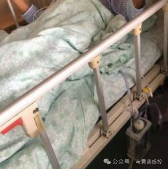 清空集尿袋内尿液的收集容器可以共用吗？为什么？